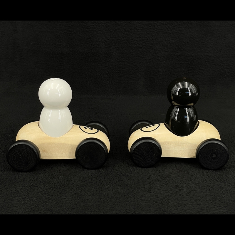 Set Huile Et Vinaigre + Set Poivre & Sel - Céramique - Sur Un Plateau