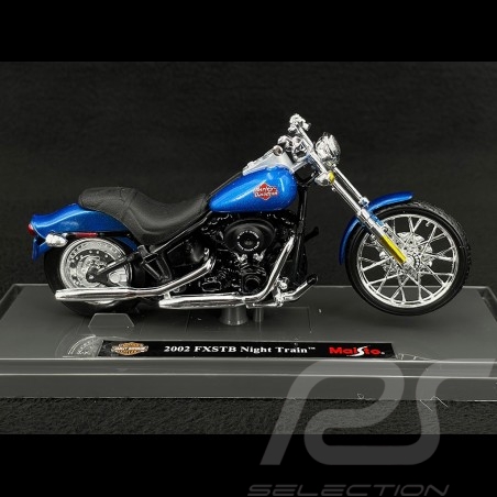 Moto Harley Davidson 1450 FXSTB Night Train 2002 Bleu 1/18 Maisto 39360