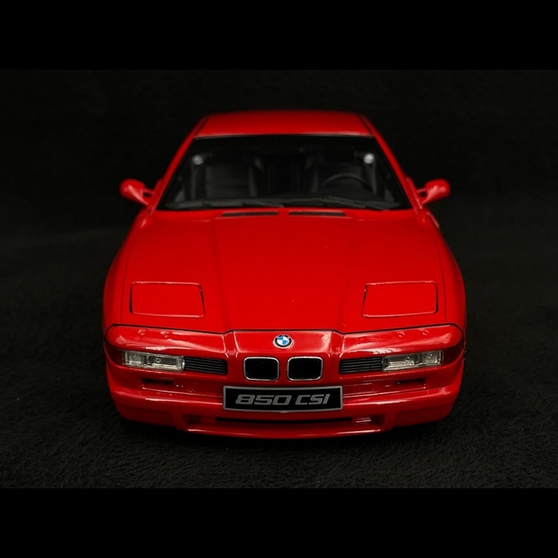 Voiture Miniature BMW 850 (E31) CSI Brilliant Rot 1990 1/18