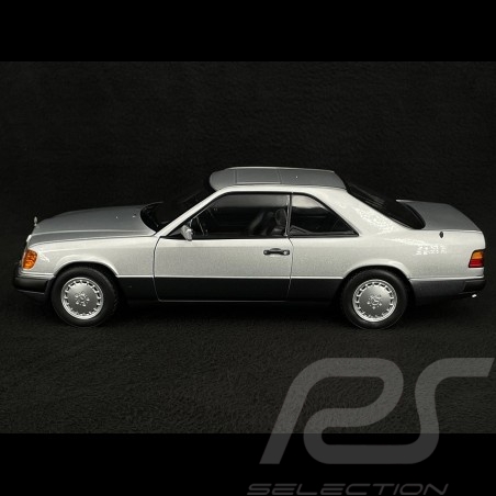Mercedes-Benz 300 CE-24...