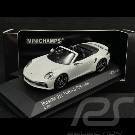 Porsche 911 Turbo S Cabrio...