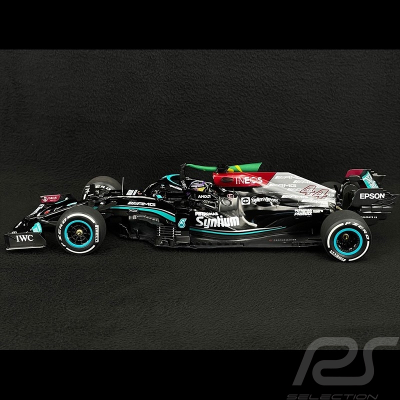 Lewis Hamilton Mercedes-AMG Petronas W12 n° 44 Sieger GP Brazil 2021 F1 1/18 Minichamps 110212044