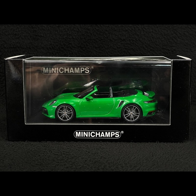 Miniature 1:43 Minichamps Porsche 911 (992) Turbo S Cabriolet Vert 2020