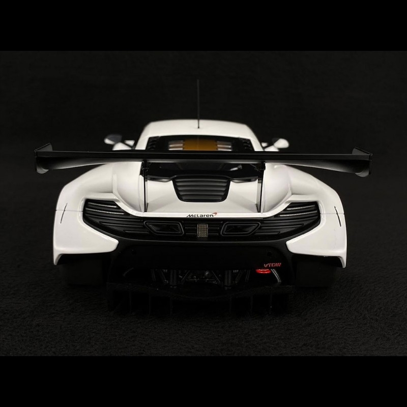 McLaren 650S GT3 2017 White 1/18 Autoart 81640