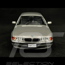 BMW E38 750 IL 1995 Silber 1/18 Ottomobile OT952