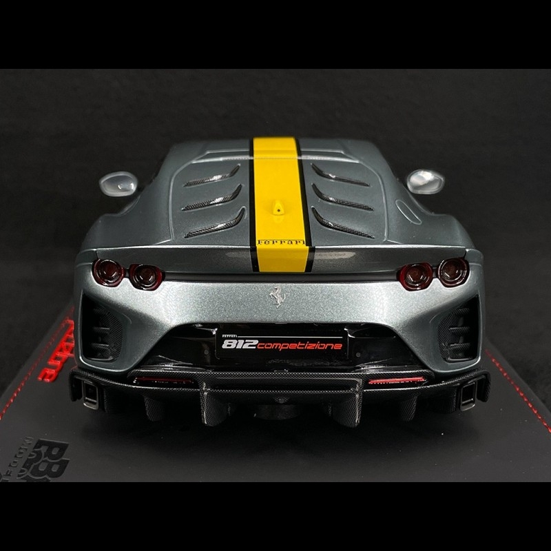 Miniature BBR 1:18 Ferrari 488 GT Modificata - Club Competizioni GT 2020 + Vitrine