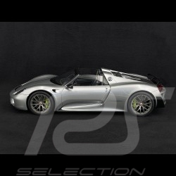 Porsche 918 Spyder Weissach Package 2013 Argent GT 1/12 Autoart 12123