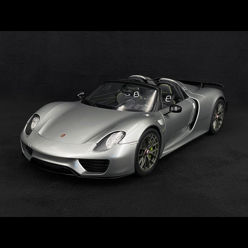 PORSCHE 918 SPYDER weissach package white ltd222 Minichamps 1:18 SUPERB EUR 120,00 - FR