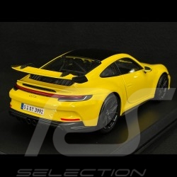 Porsche 911 GT3 type 992 2022 Jaune Racing 1/18 Maisto 36458Y