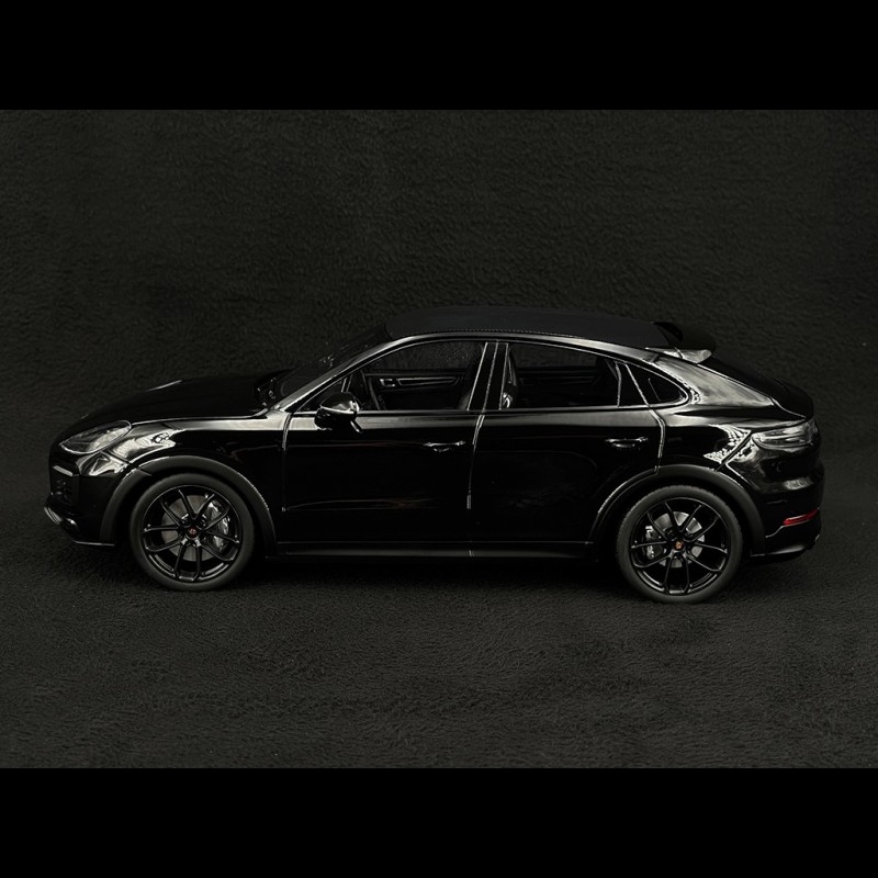 1:18 PORSCHE CAYENNE turbo black dealer Norev WAP 02112317 EUR 39,90 - FR