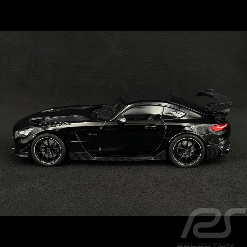 Mercedes-Benz AMG GT Black Series 2021 Noir 1/18 Norev 183900 Mercedes-Benz AMG GT Black Series 2021 Noir 1/18 Norev 183900