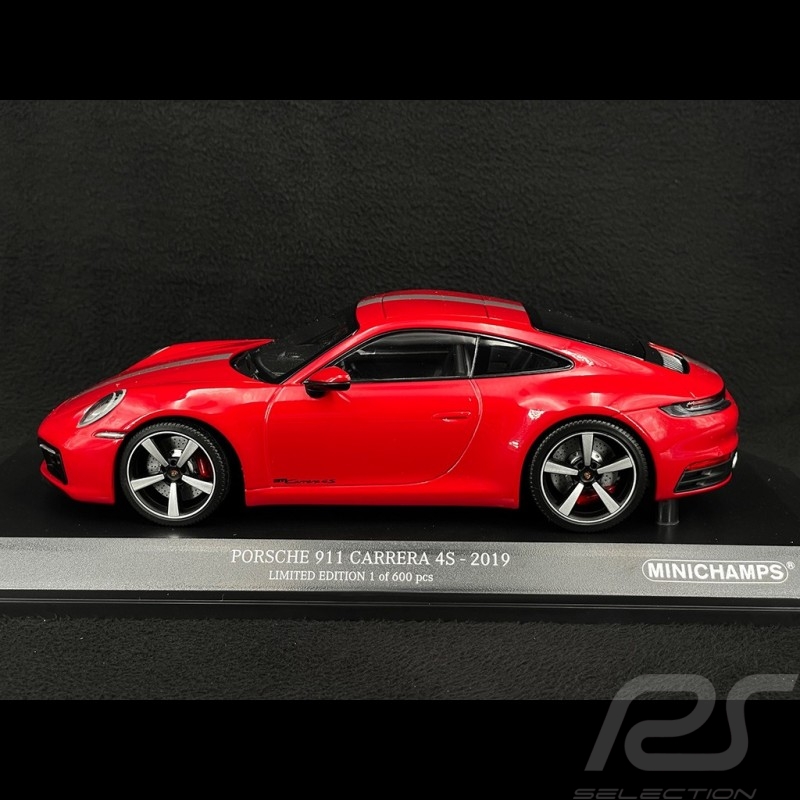 Porsche 911 Carrera 4S Type 992 2019 Indischrot 1/18 Minichamps 155067326 Porsche 911 Carrera 4S Type 992 2019 Indischrot 1/18 Minichamps 155067326