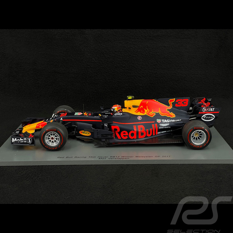 Max Verstappen Red Bull Racing RB13 n° 33 Winner GP Malaysia 2017 F1 1/18  Spark 18S311