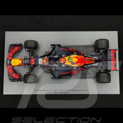 Max Verstappen Red Bull Racing RB13 n° 33 Sieger GP Malaysia 2017 F1 1/18 Spark 18S311