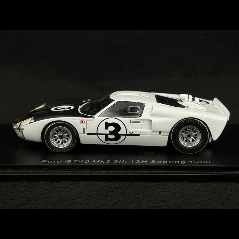 Ford GT40 Mk II n° 3 2nd 12h Sebring 1966 1/43 Spark US255