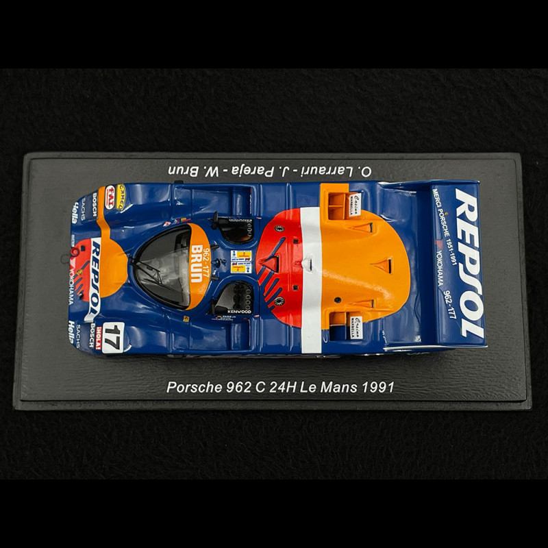 Porsche 962 C n° 17 24h Le Mans 1991 1/43 Spark S9975