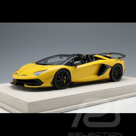 Lamborghini Aventador SVJ...