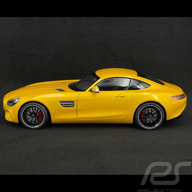 Mercedes-AMG GT S 2015 Gelb 1/18 AutoArt 76314
