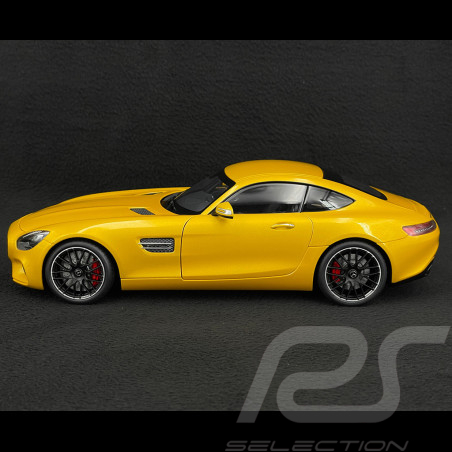 Mercedes-AMG GT S 2015...