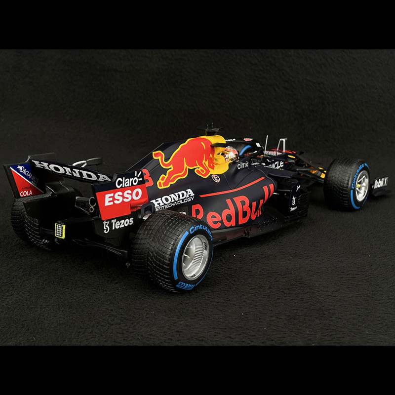 Red Bull Honda RB16B 33 F1 Winner Grand Prix de Monaco 2021 Max Verstappen  with pitboard Spark 18S595 - Miniatures Autos Motos