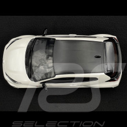 Toyota Yaris GR 2021 Platinum White Pearl 1/18 Ottomobile OT424