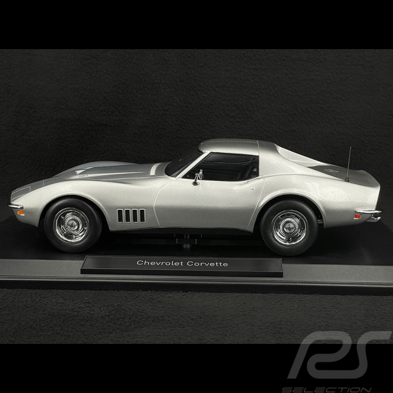 Chevrolet Corvette Coupe 1969 Silber 1/18 Norev 189032