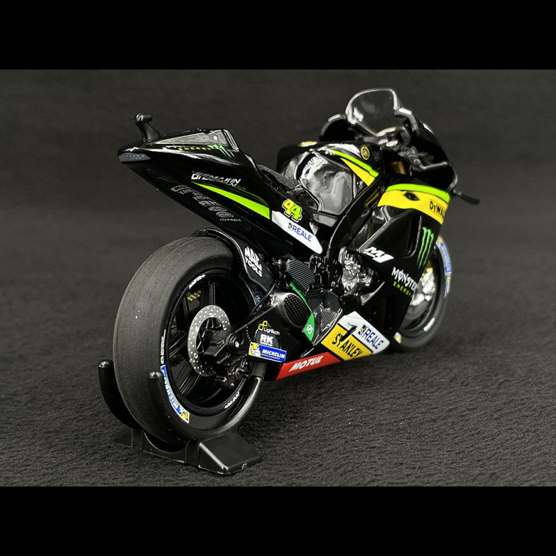 MINICHAMPS MOTOGP 1/12 Yamaha YZR-M1 Rossi Test Sepang 2007 EUR 185,00 - FR