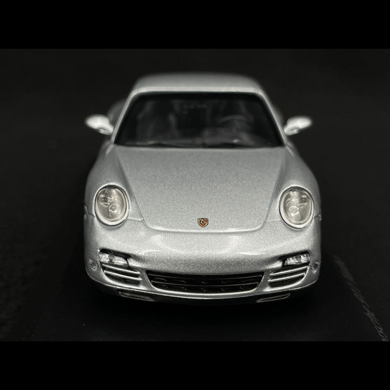 Minichamps 1:43 Porsche 911 (997 II) Turbo Año de construcción 2009 plata 943069016 modelo coche 943069016 4012138753280