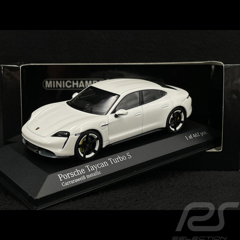 Porsche Taycan Turbo S 2020 Weiß 1/8 Minichamps 800660000