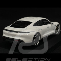 Porsche Taycan Turbo S 2020 Metallic Carraraweiß 1/43 Minichamps 410068476