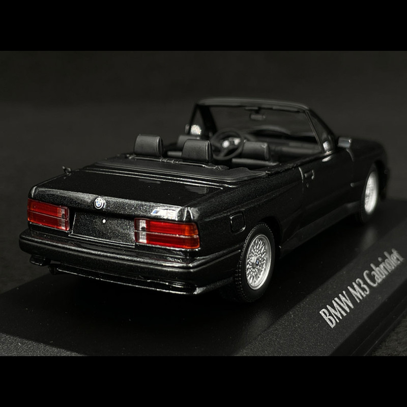 BMW M3 E30 1987 rot red rouge rosso röd Maxichamps by Minichamps 940020300 1:43