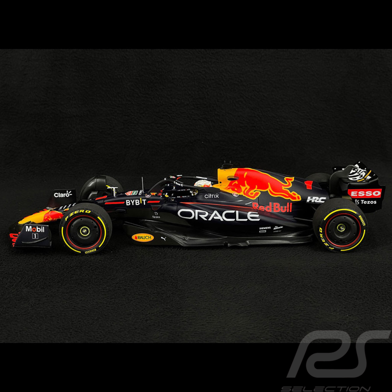 Max Verstappen Red Bull Racing RB18 n° 1 Winner GP Saudi Arabia 2022 World  Champion 2022 F1 1/18 Minichamps 110220001