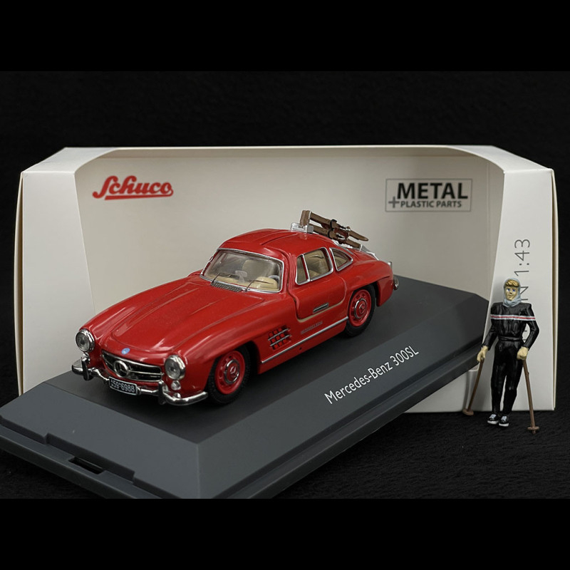 Mercedes-Benz 300 SL 1954 with skis and figure Red 1/43 Schuco 450376600