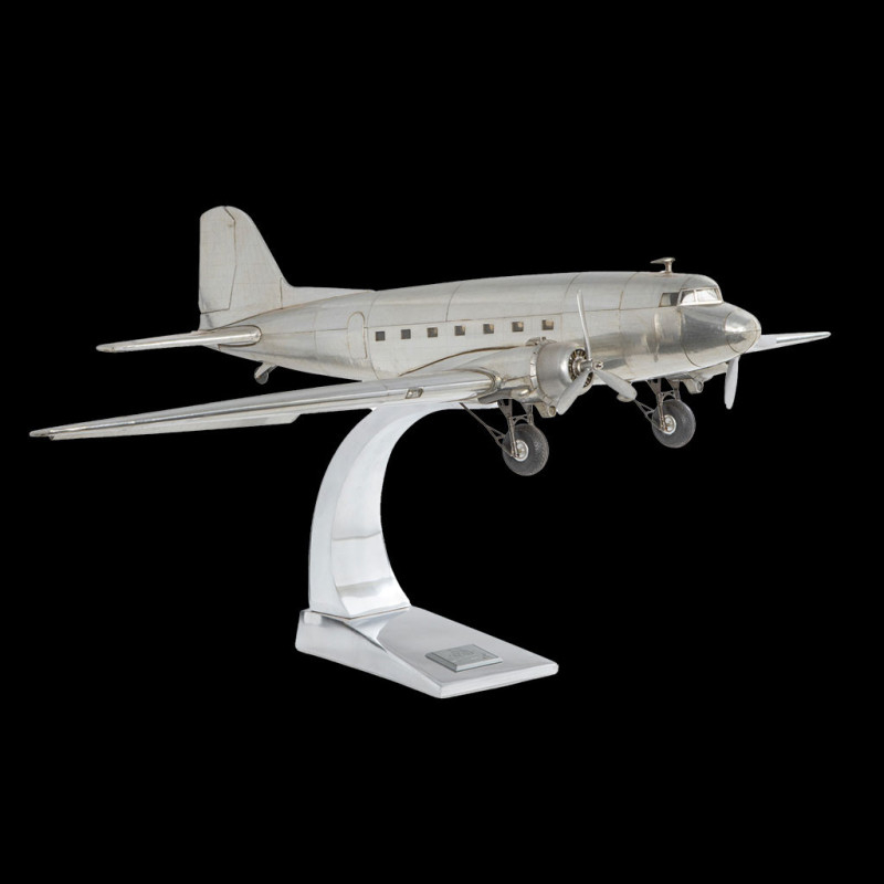 Avion Douglas DC3 1935 avec socle Aluminium AP455