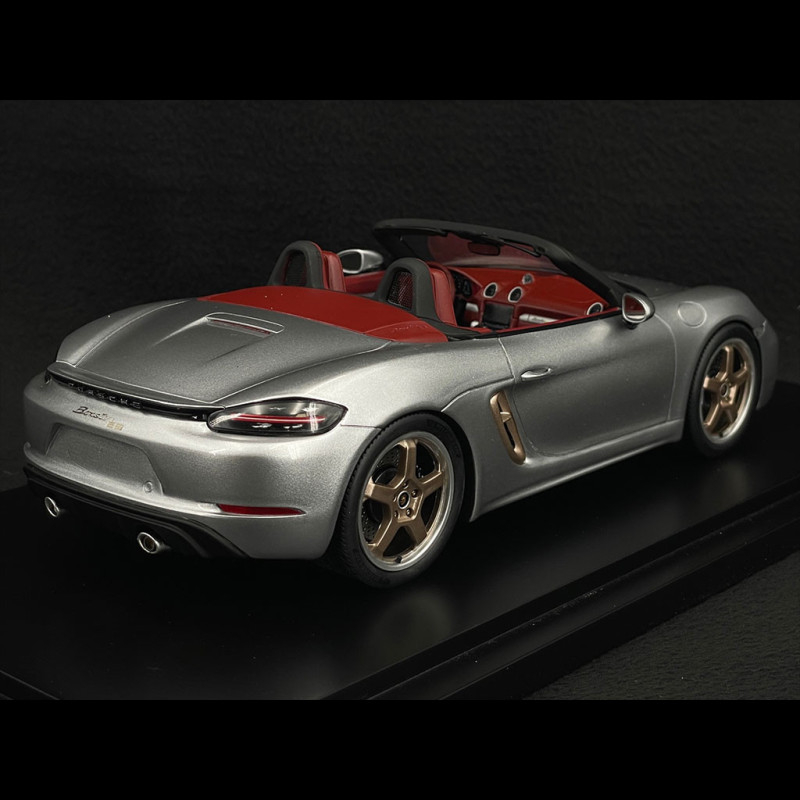 Porsche 718 Boxster Type 982 25 Years Edition GT Silver 1/18 Spark  WAP0212020NB25