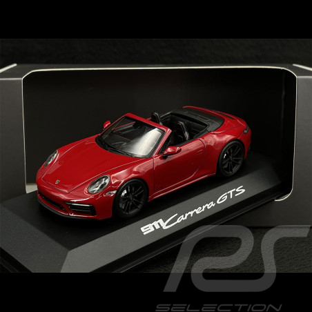 Porsche 911 Carrera GTS...