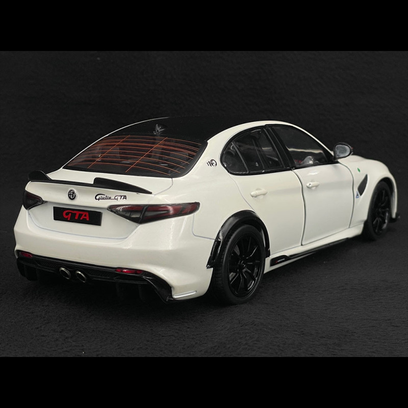 Solido 1:18 Alfa Romeo Giulia GTA Année de construction 2022 trofeo