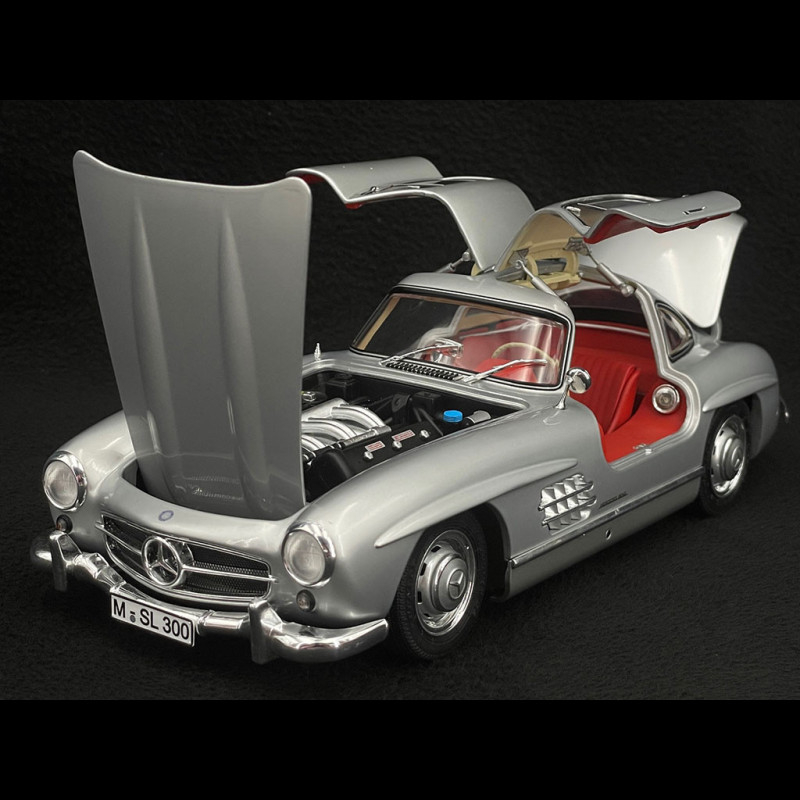 Mercedes Benz  SL  Silver  Schuco