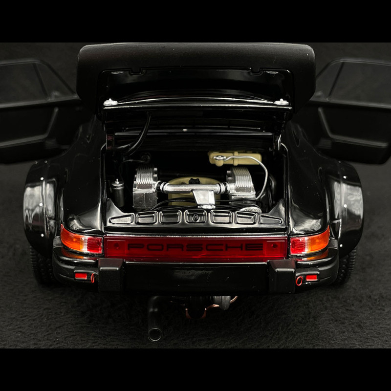 Schuco Porsche 934 RSR Jägermeister 1:18 Limited Edition 1000 Schuco Porsche 934 RSR Jägermeister 1:18 Limited Edition 1000