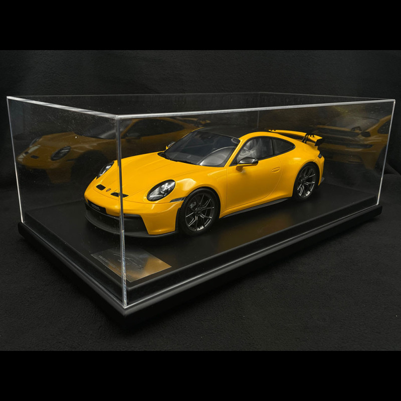 1/43 Porsche 911 GT3 RS (992) 2023 Racing Yellow Model Car
