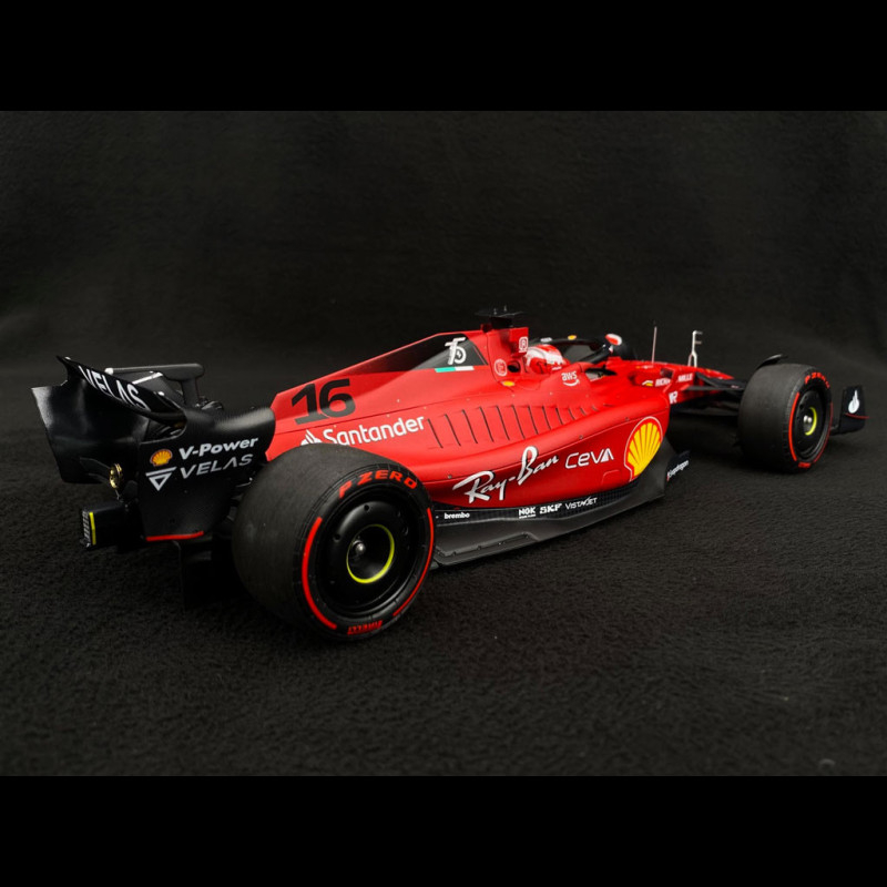 Charles Leclerc Ferrari F1-75 n° 16 Winner GP Bahrain 2022 F1 1/18 BBR  BBR221816