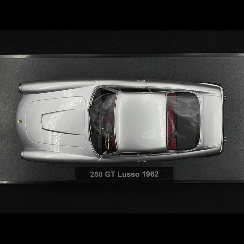 KK Scale 1:18 FERRARI 250 GT LUSSO SILVER 1962