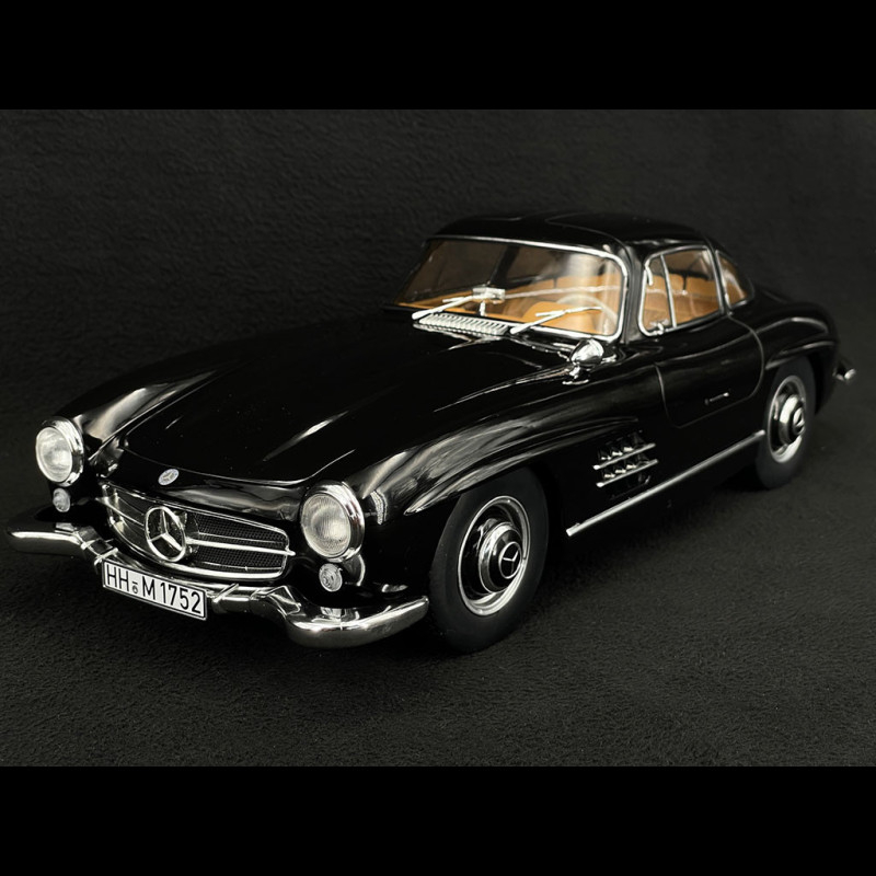Maquette Hasegawa Mercedes 300 SL - 1/32 - Pièces Neuves