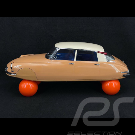 Citroën DS19 sur ballons 1959 Ecaille Blonde 1/12 Norev 121567