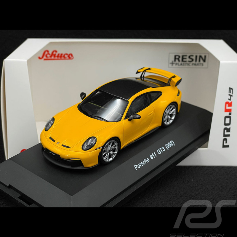 Porsche 911 GT3 2022 Type 992 Signal yellow 1/43 Schuco by Spark 450919200