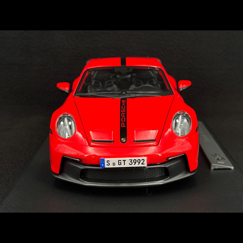 Miniature Maisto PORSCHE 911 GT3 2022 ORANGE chez 1001hobbies (Réf.36458OR)