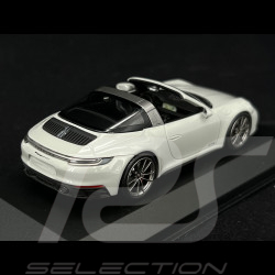 Porsche 911 Targa 4 GTS Type 992 2022 Gris Craie 1/43 Minichamps 410061061