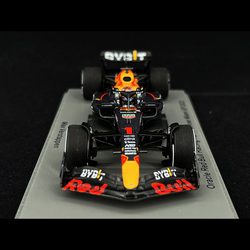 新しい 1/43 S8534 SPARK GP MIAMI VERSTAPPEN MAX RACING BULL RED