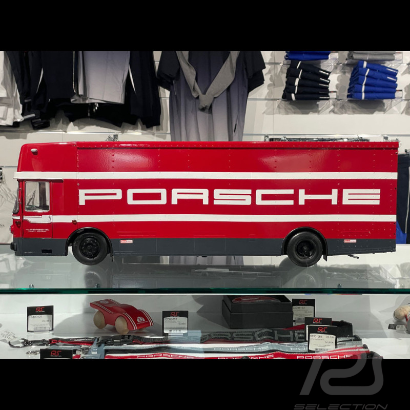 Porsche Renntransporter LKW Mercedes-Benz O317 1970 Rot 1/18 CMR CMR149