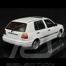 VW Golf III 1997 5 Türen Weiß 1/43 Minichamps 940055500